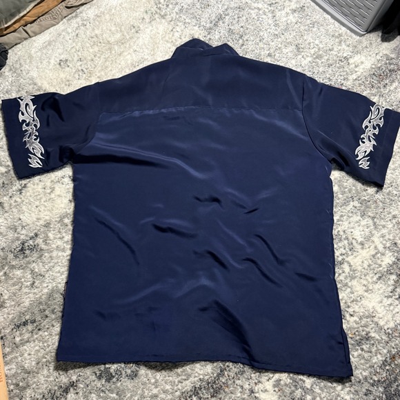 Sapphire Lounge Mens Navy Blue Flame Embroidered Short Sleeve Button Up Shirt L - Picture 3 of 5